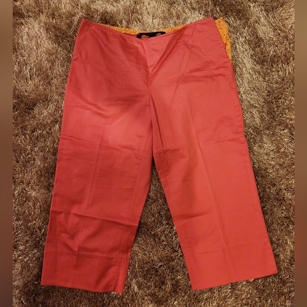 Express Pink Capris Vibrant Cotton Blend